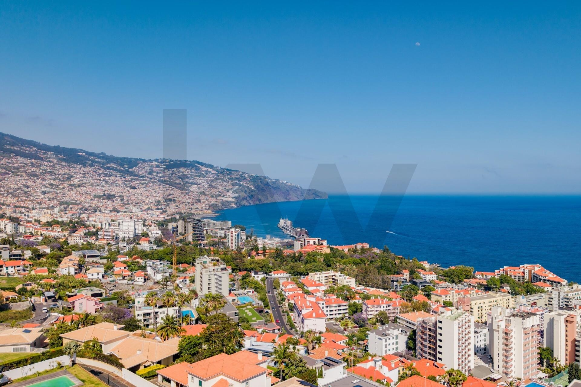 Apartamento T3 Duplex com vista para a Baía em Funchal, Madeira — foto 7 de 15