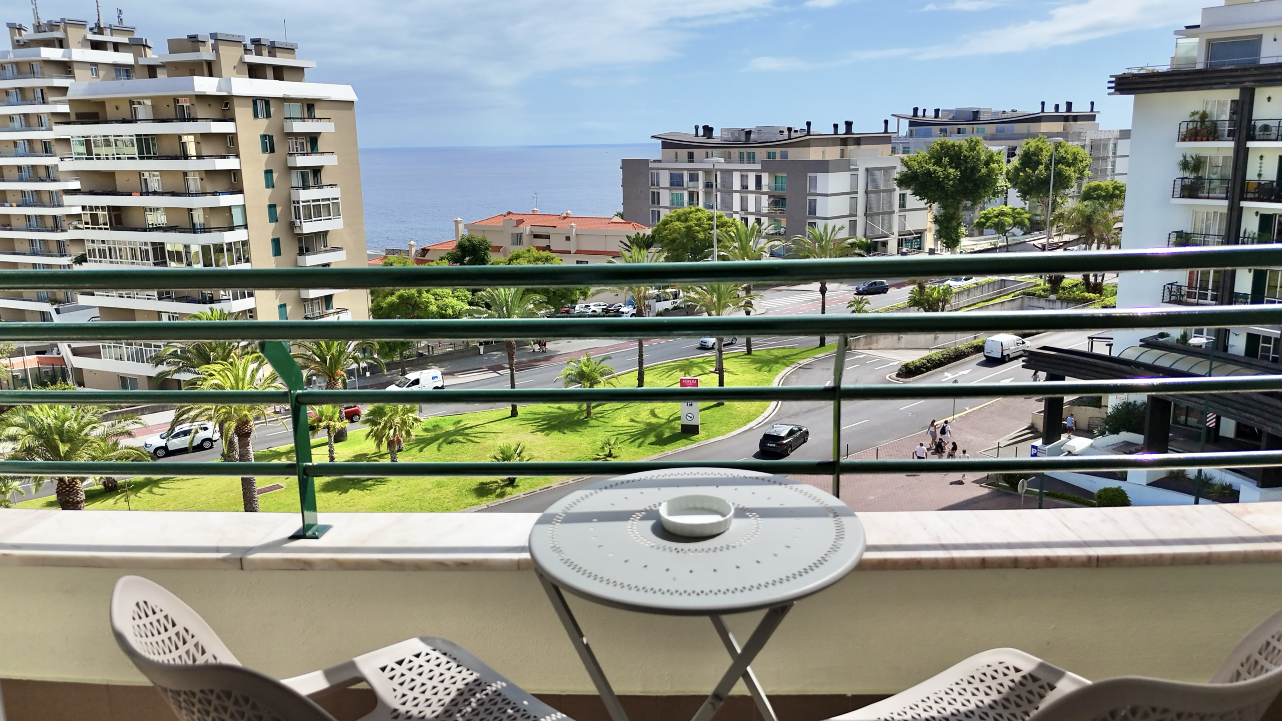 Jardins da Ajuda T1 – Apartamento com Varanda e Acesso à duas Piscinas em Funchal, Madeira — foto 7 de 15