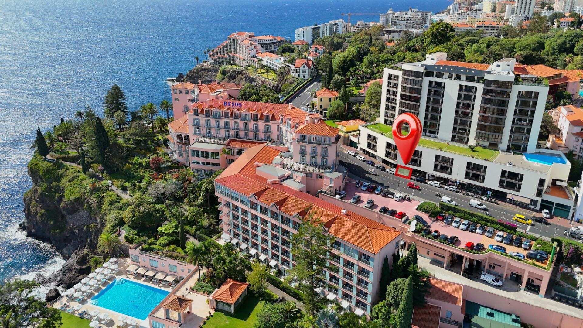 Loja Comercial no Miramar em Funchal, Madeira — foto 1 de 15