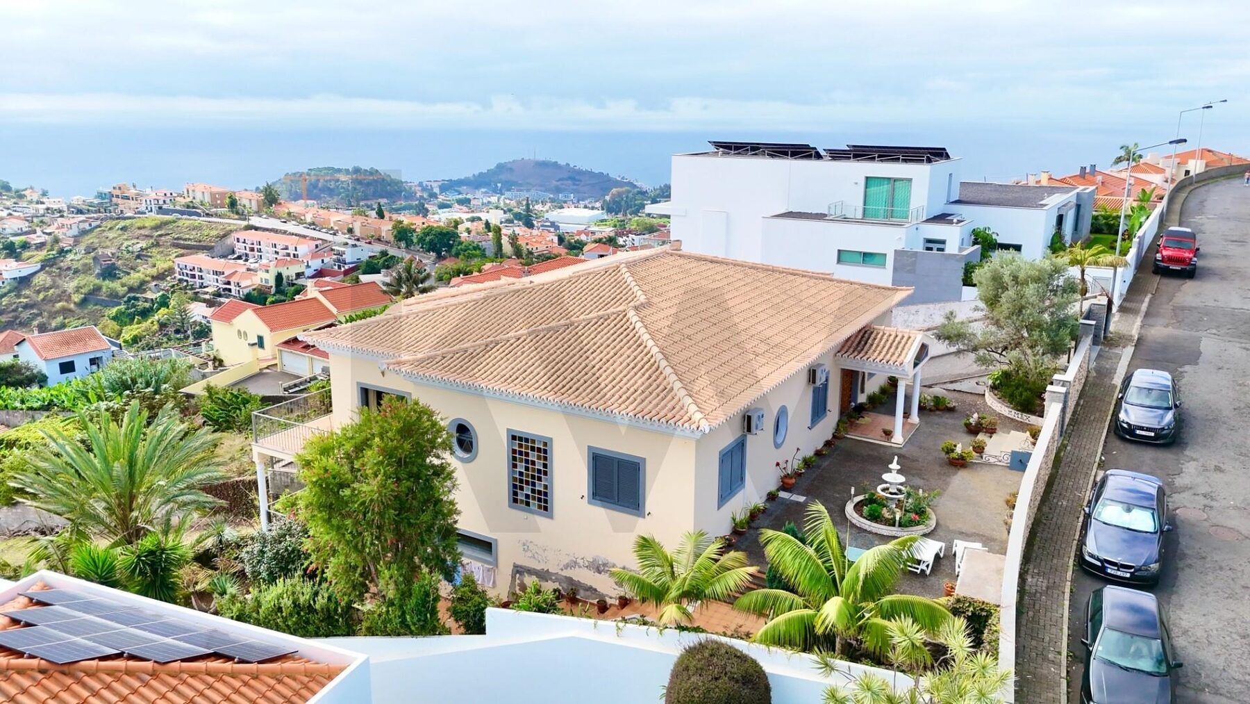 Moradia Isolada T4 com vista Panorâmica em Funchal, Madeira — foto 2 de 15
