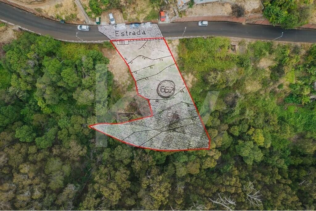Terreno em Água de Pena com vista mar em Machico, Madeira — foto 1 de 12