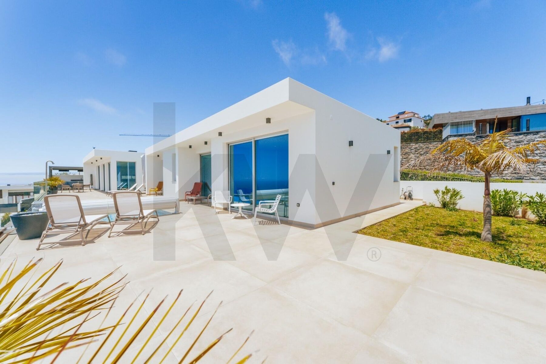 Moradia T3 de Luxo Equipado em Calheta, Madeira — foto 3 de 15
